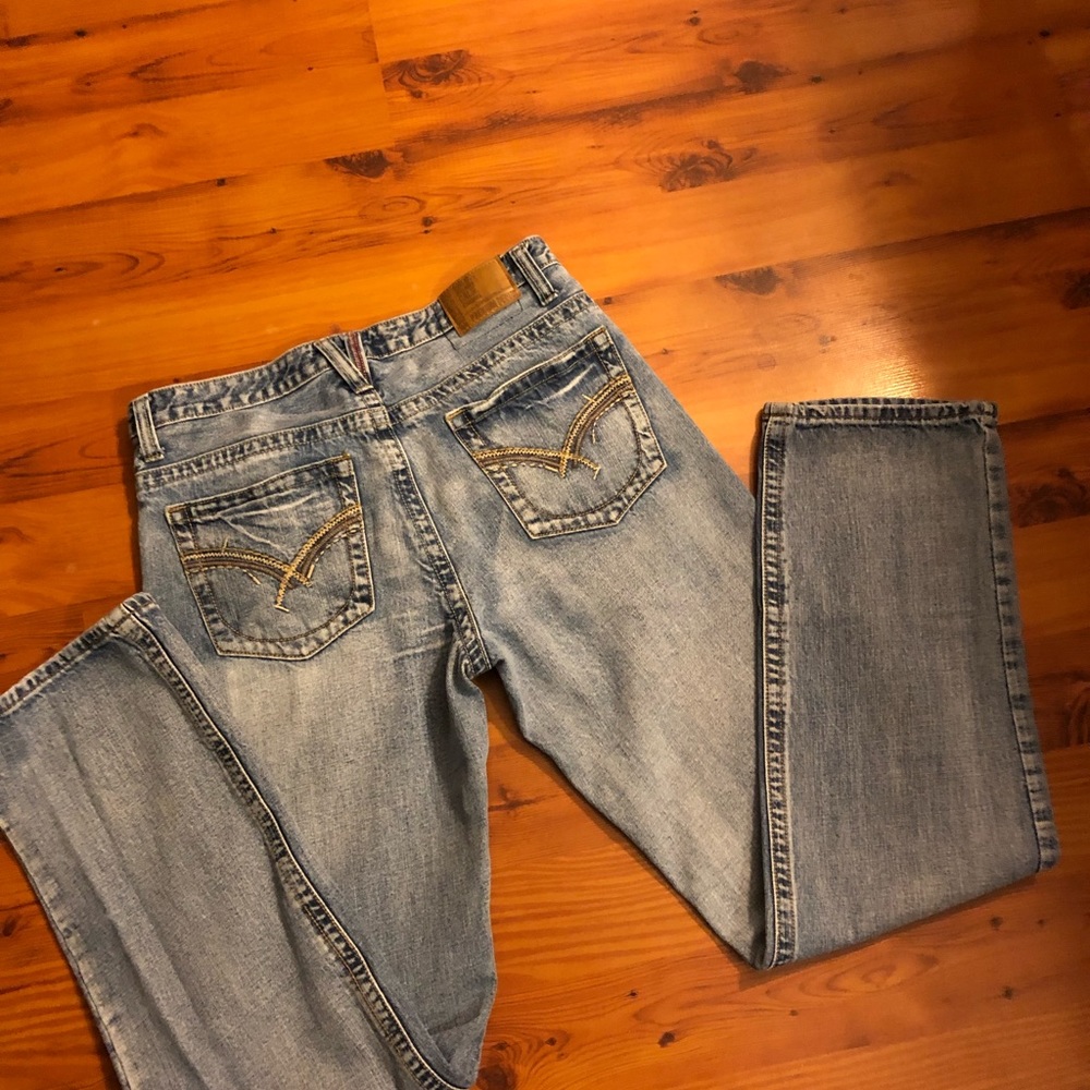 Baileys Point Jeans - Picture 2 of 8